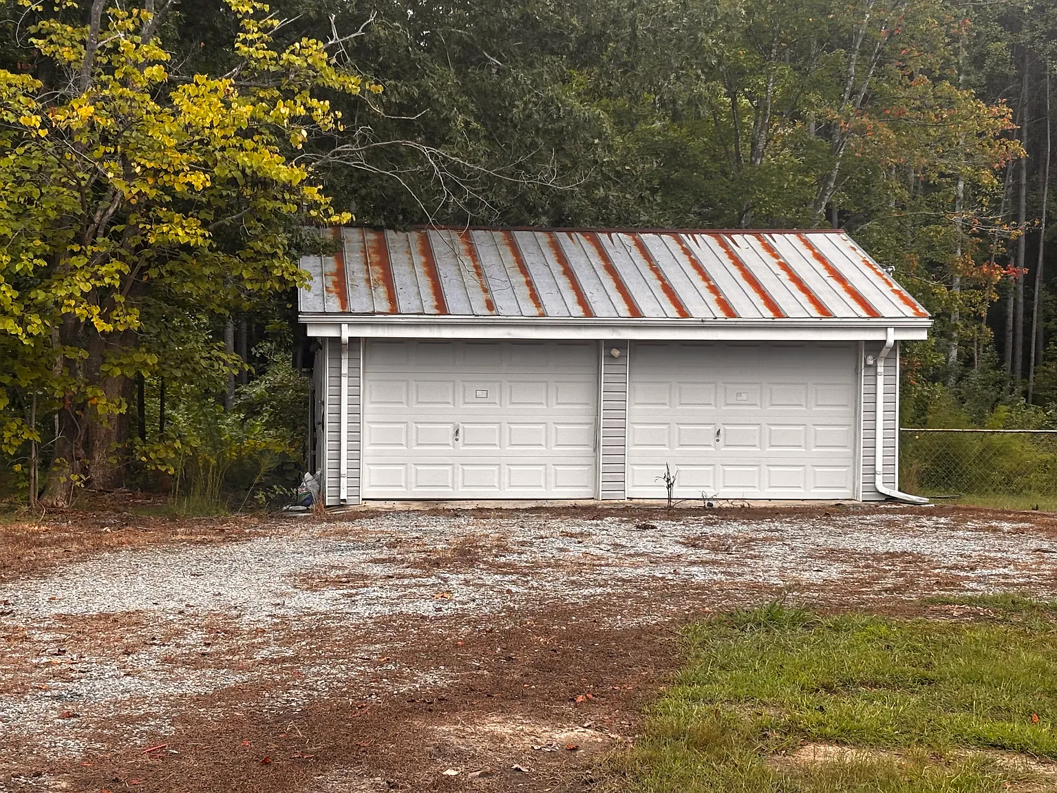 3 bed, 1800 sqft, $1,500 — Photo 2