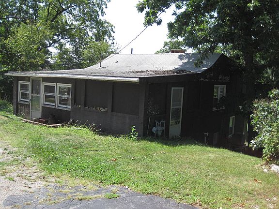 3rd image of 54 Lake Warren Dr #54