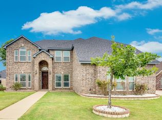 1611 Montelena Ave, Kennedale, TX 76060
