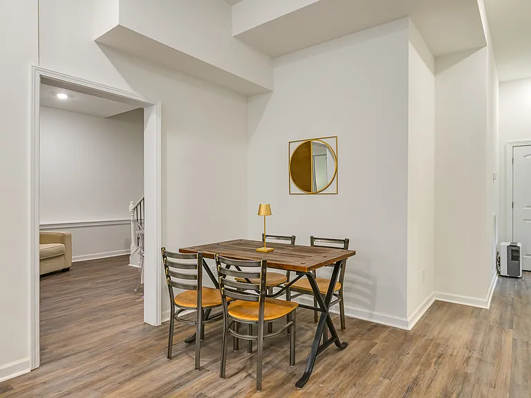 112 Pine Bluff Ct #BASEMENT — Photo 5