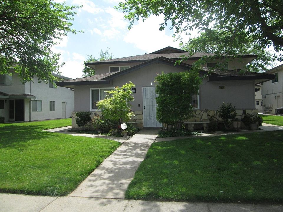 1st image of 9520 Emerald Park Dr APT 2