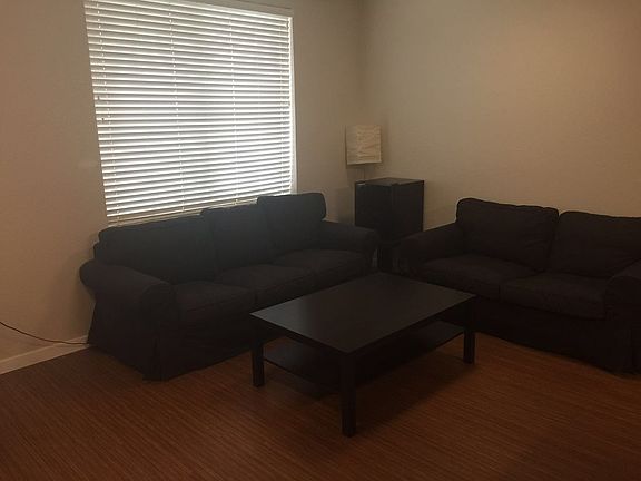 4th image of 1715 Tilia St APT 433