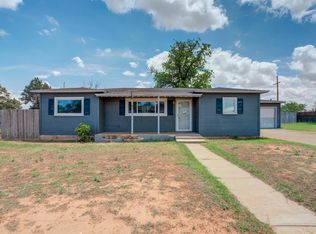 415 6th St, Wolfforth, TX 79382