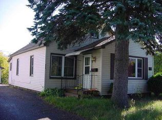 436 10th St, Duluth, MN 55720