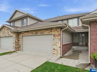 8025 Palmilla Ln, Lincoln, NE 68516