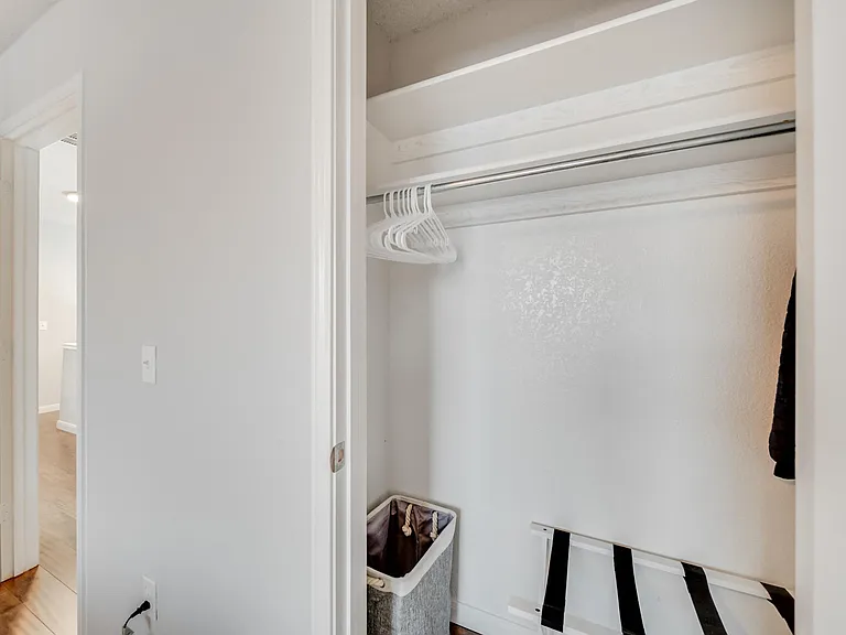 843 Sonora Ln — Photo 14