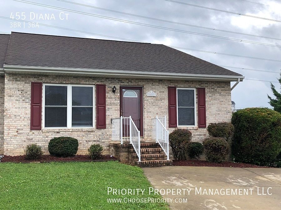 1st image of 455 Diana Ct