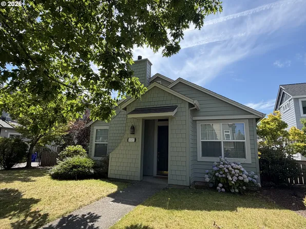 1517 NE 65th Ave, Hillsboro, OR 97124