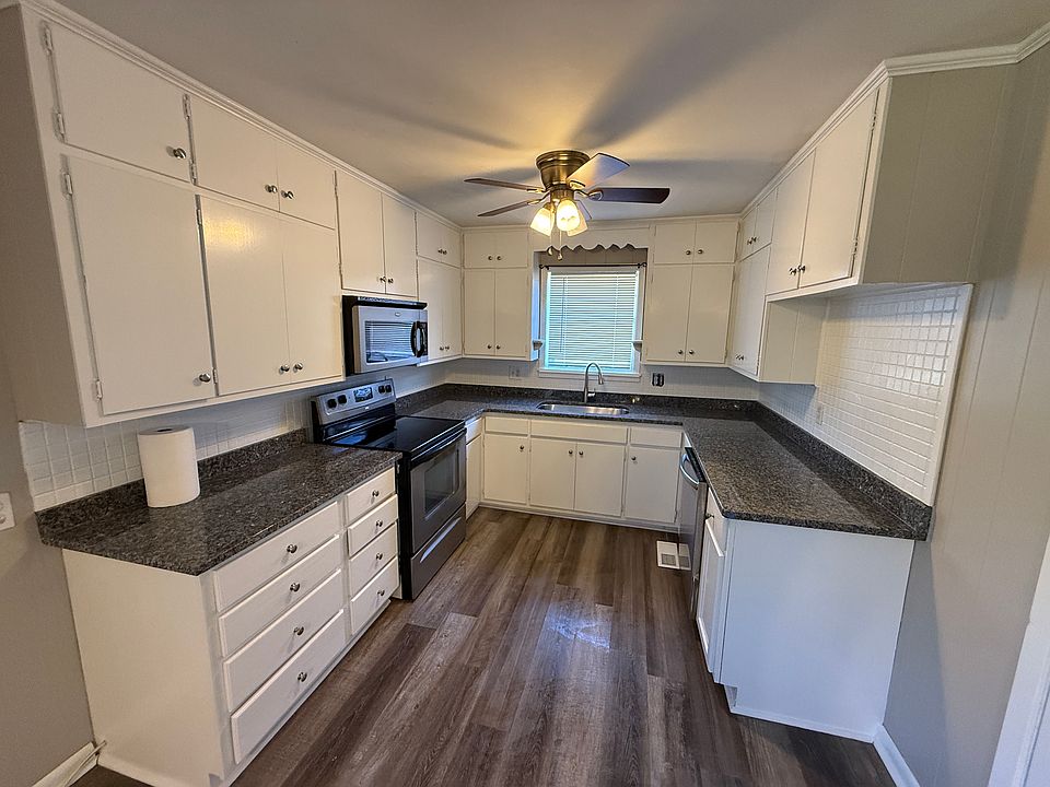 1st image of 158 Cloverdale Blvd