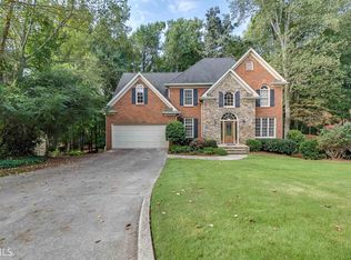 5070 Red Robin Rdg, Johns Creek, GA 30022