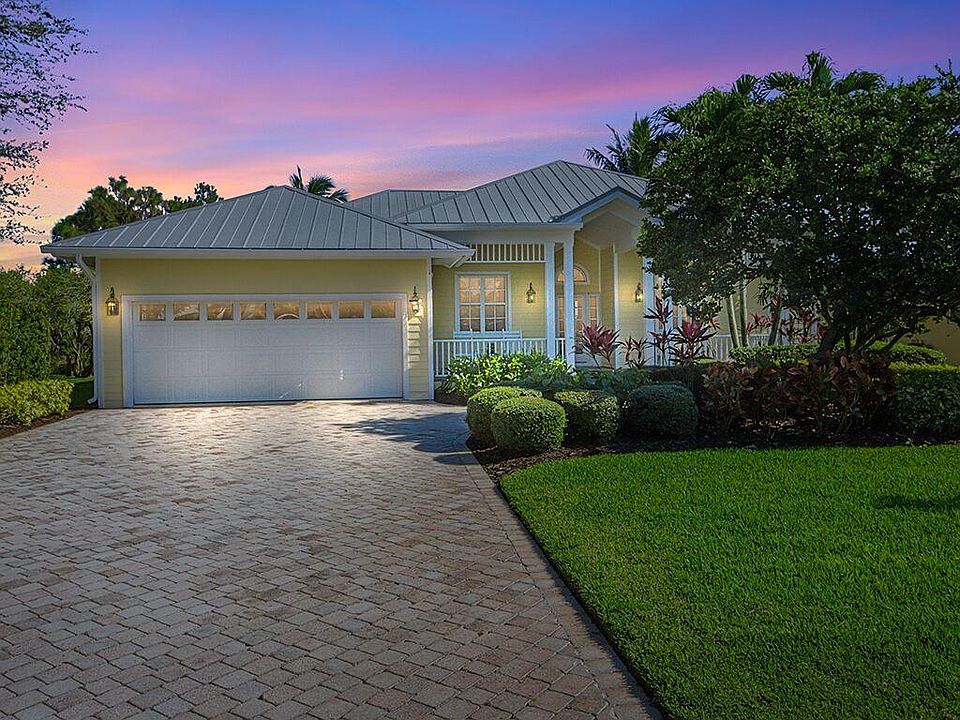 1st image of 1748 SW Oakwater Pt Pt