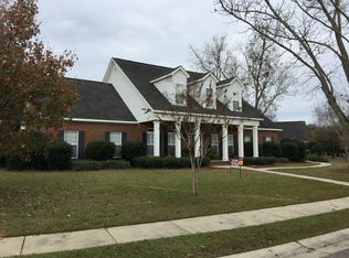 19303 Newsome Ln, Fairhope, AL 36532