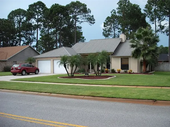 604 Mallory Dr, Panama City, FL 32405