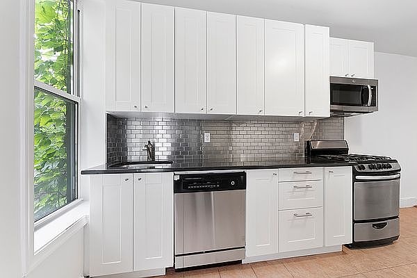 1st image of 874 Bergen St APT 2R
