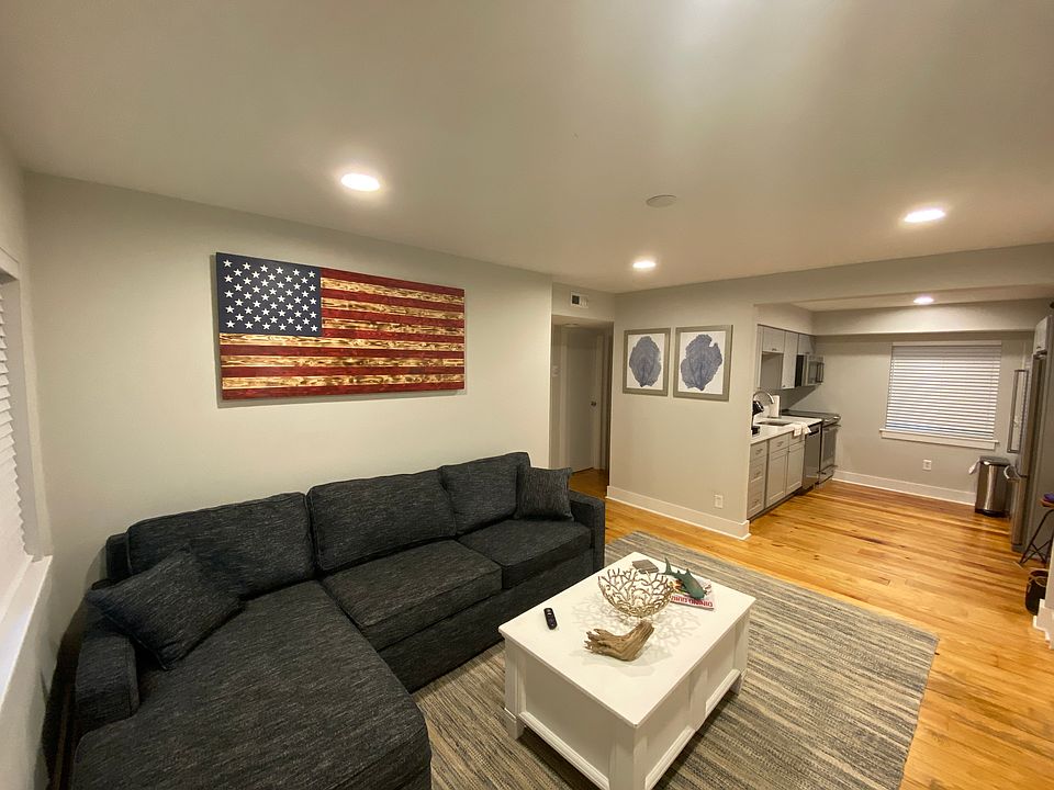 1st image of 6 Woodward Ave APT A1
