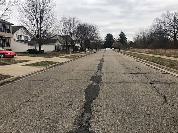 5th image of 1644 Westmeadow Dr