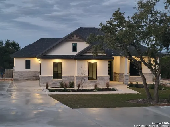 530 WOLF, Fischer, TX 78623