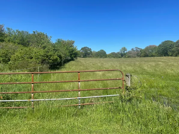 493 South Rd, Chilmark, MA 02535