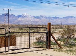 1726 S Primavera St, Ridgecrest, CA 93555