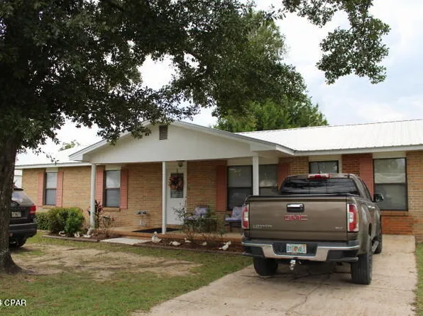 25676 NE Evans St, Altha, FL 32421