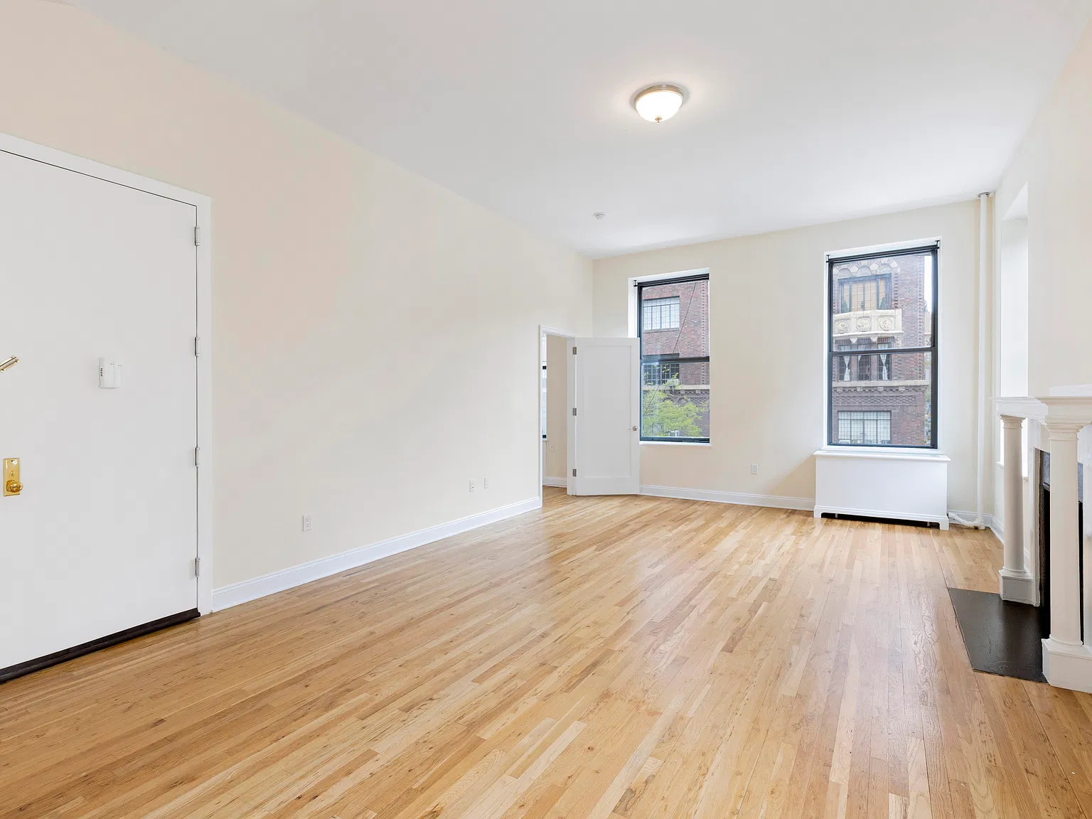 77 Irving Place — Photo 3