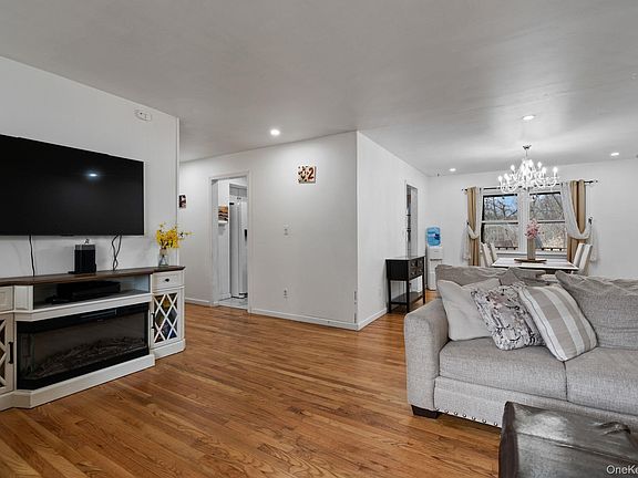 4th image of 41 Rutledge Avenue