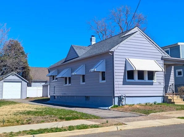 36 Emanuel St, Hamilton, NJ 08610