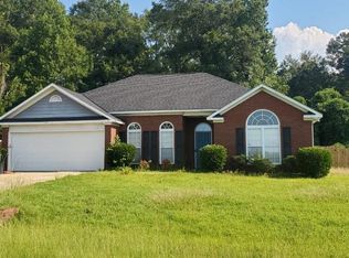 52 Redwood Dr, Phenix City, AL 36869