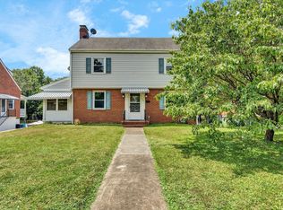 3530 Courtland Rd NW, Roanoke, VA 24012