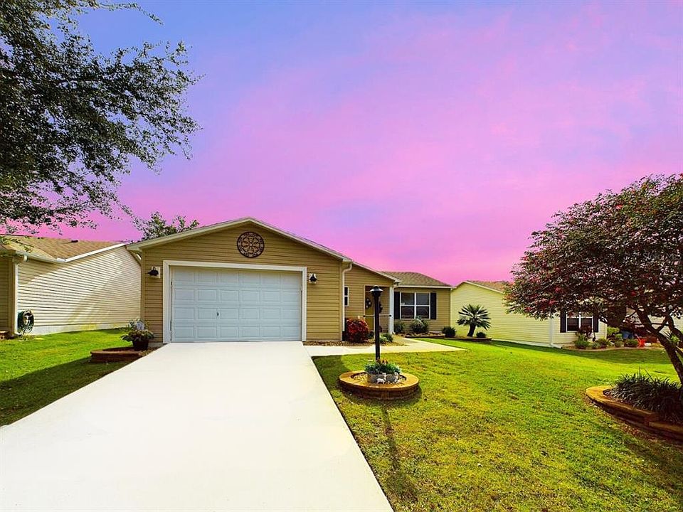 1st image of 298 Jefferson Ln