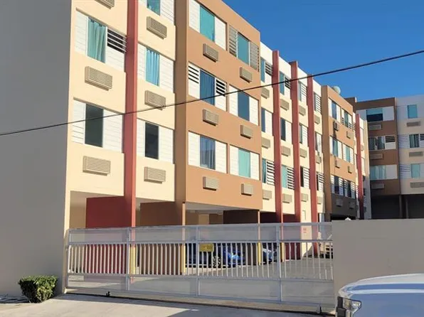 Domingo Caceres St #D431, Carolina, PR 00985