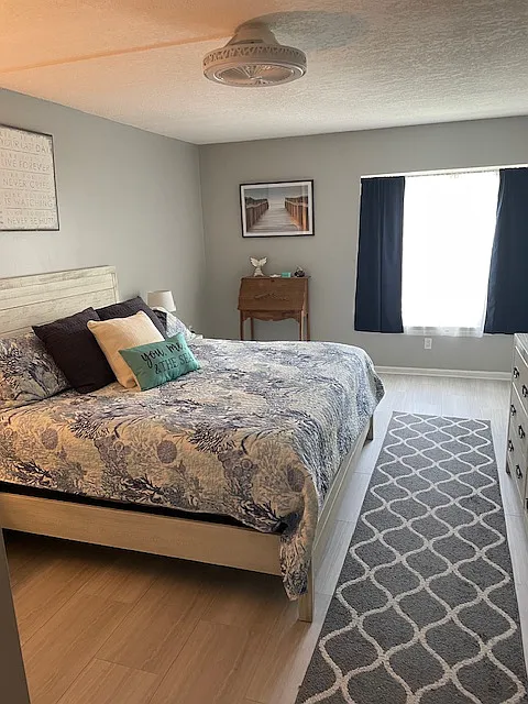 2 bed, 1184 sqft, $2,550 — Photo 2