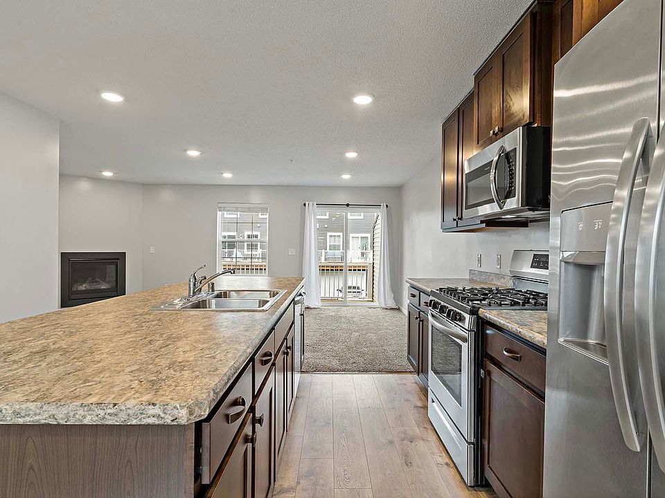 1st image of 7539 Woods Edge Blvd