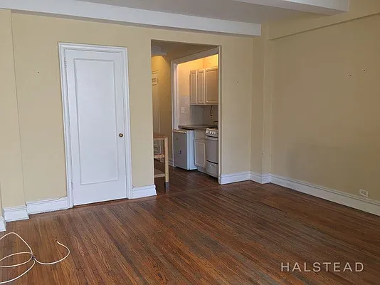 Rented by Halstead Real Estate | media 9