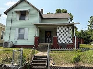 1st image of 2311 Parkview Ave
