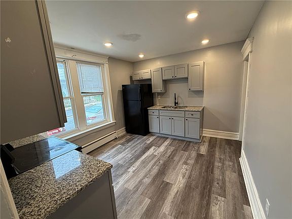 3rd image of 140 S 14th St APT 1