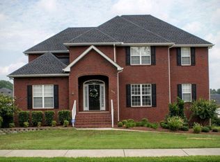 8002 Vineyard Ln, Smyrna, TN 37167