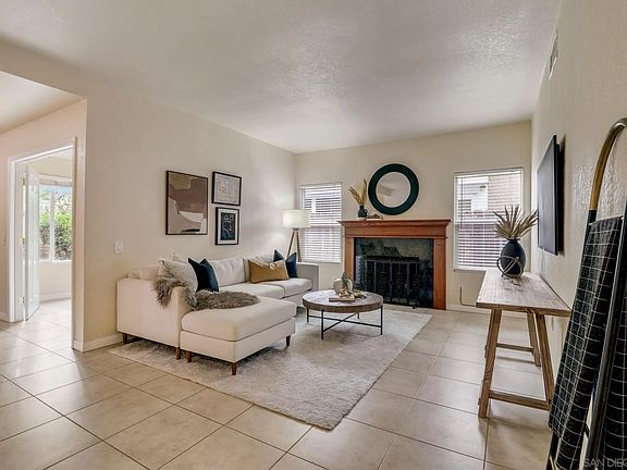 2nd image of 13941 Olive Mesa Ct