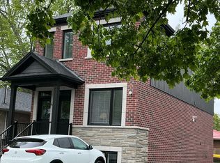 429 Madison Ave FLOOR 2, Oshawa, ON L1J 2P7