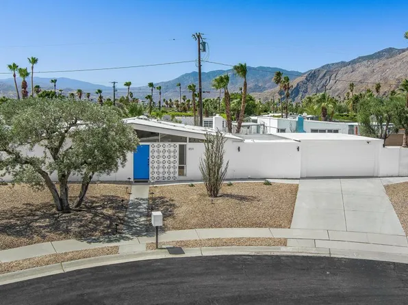 859 E Grace Cir, Palm Springs, CA 92262