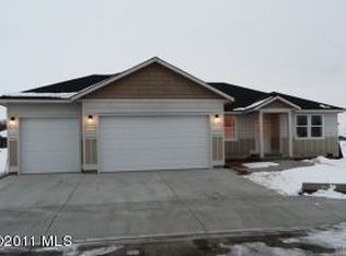 333 N Newark Ave, East Wenatchee, WA 98802