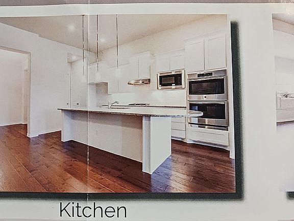 4th image of 3019 Charles Dr