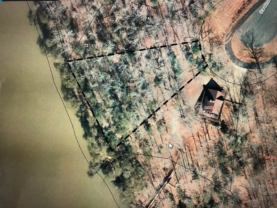 1st image of 592 Carolina Dr