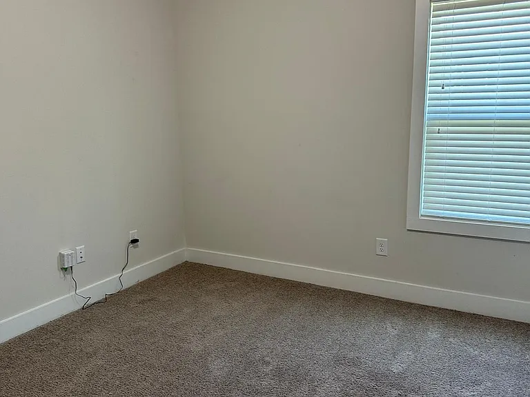 14 Larson Dr — Photo 12