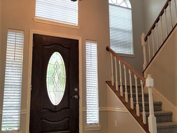 3rd image of 1135 Juniper Canyon Ln