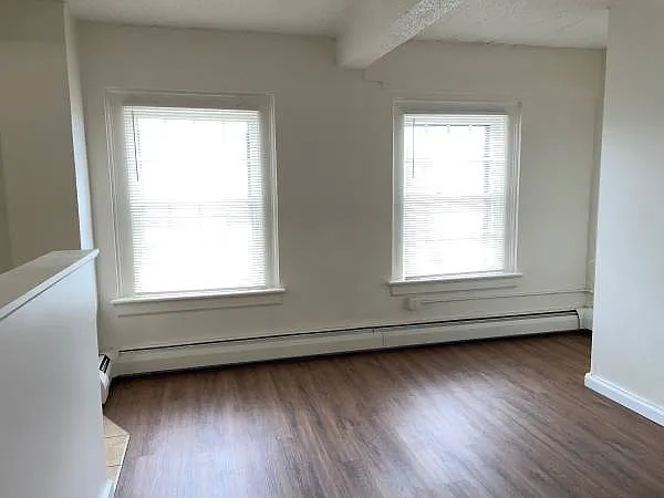 247 North St — Photo 10