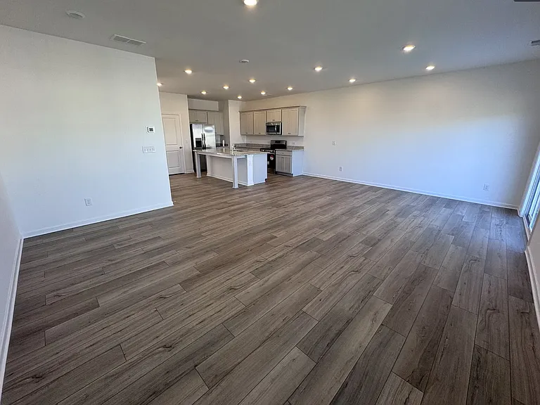 138 Vision St — Photo 30