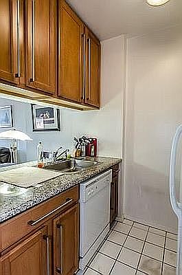 3rd image of 393 W 49th St APT 3N