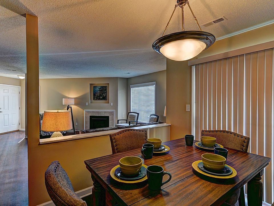 1st image of 1990 Hyde Dr APT C