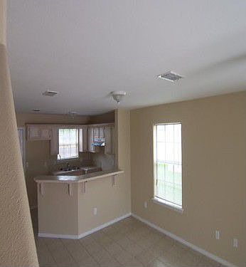 5th image of 737 Sonesta Dr
